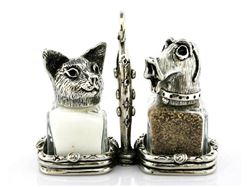 Picture of Cat and Dog Salt and Pepper Shakers Set